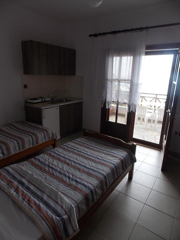 Apartment Helios Land Neos Marmaras