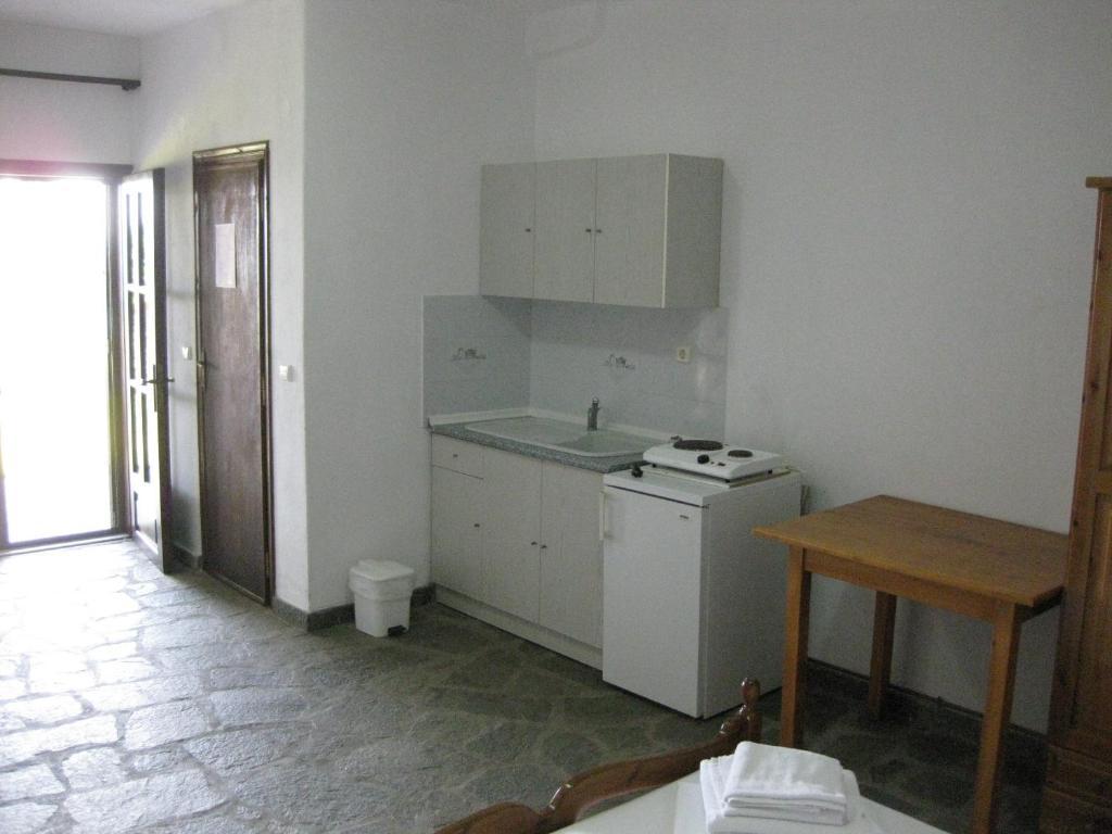 Apartment Helios Land Néos Marmarás