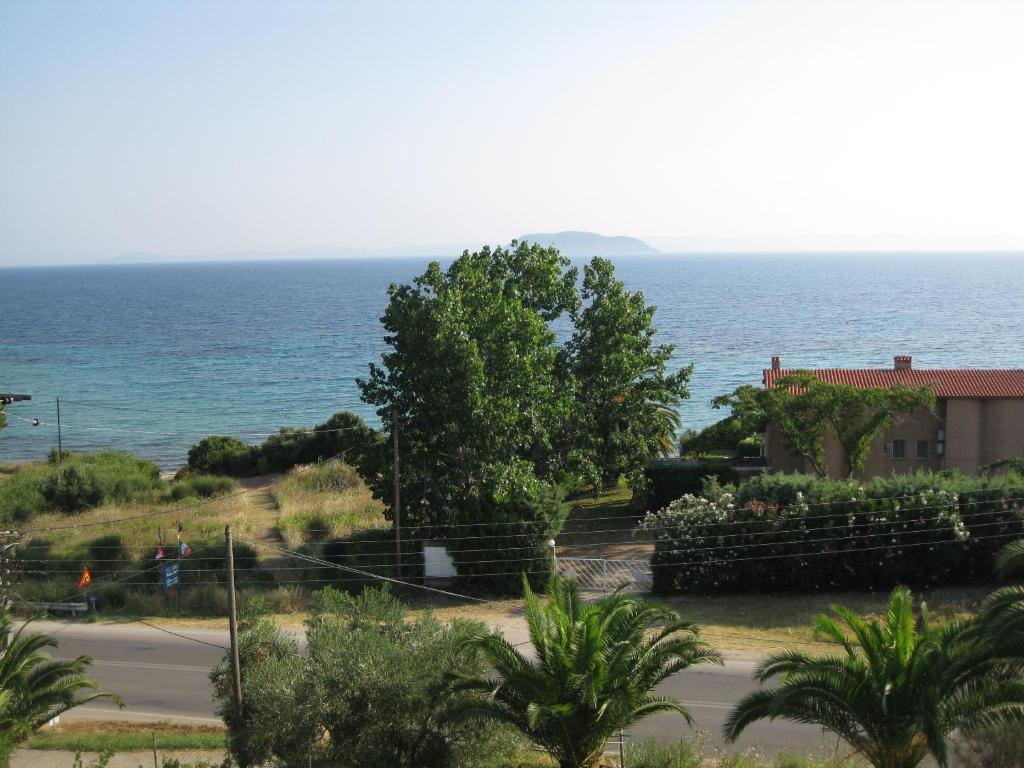 Helios Land Apartment *